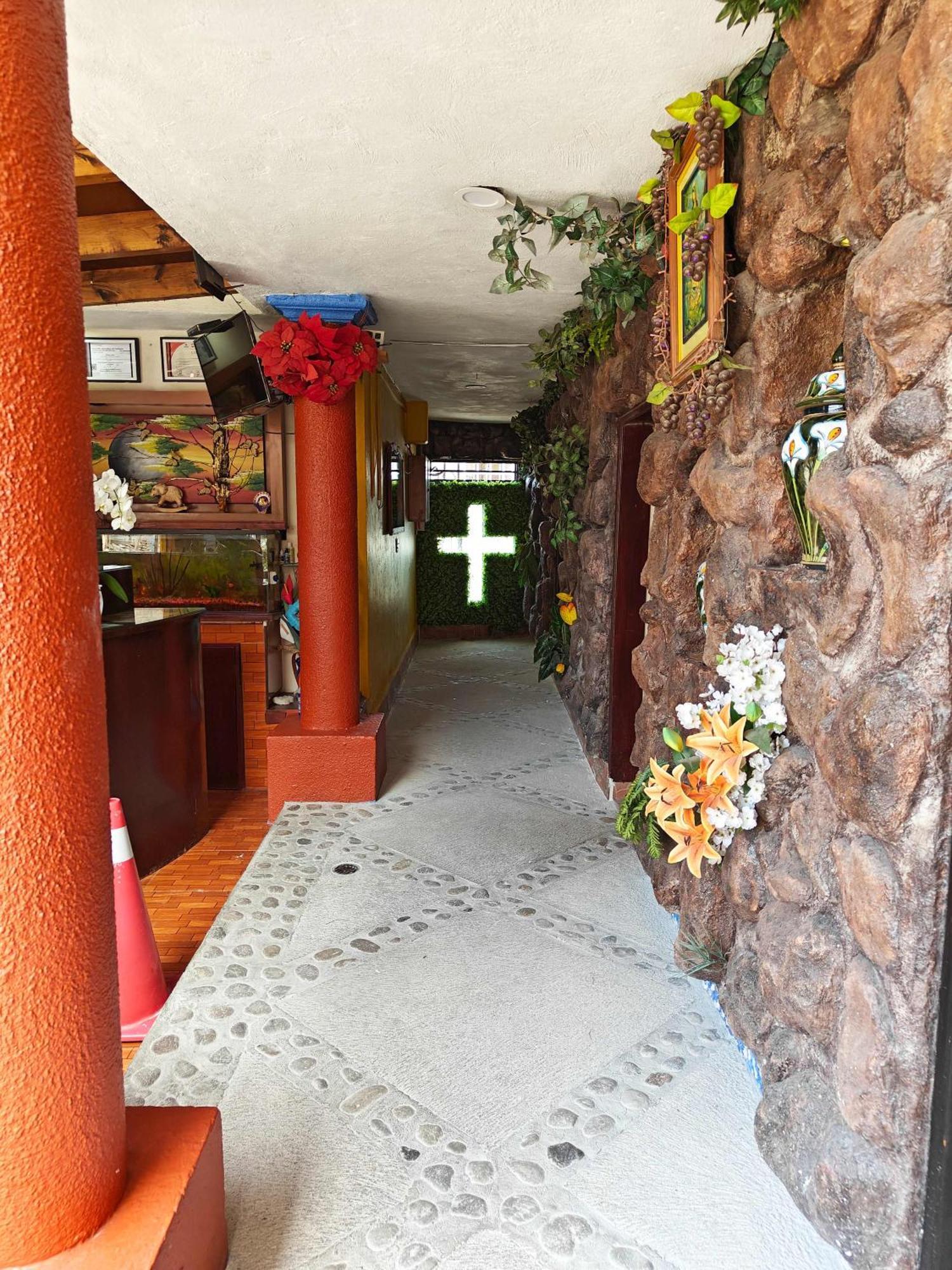 Hotel Arny 3*